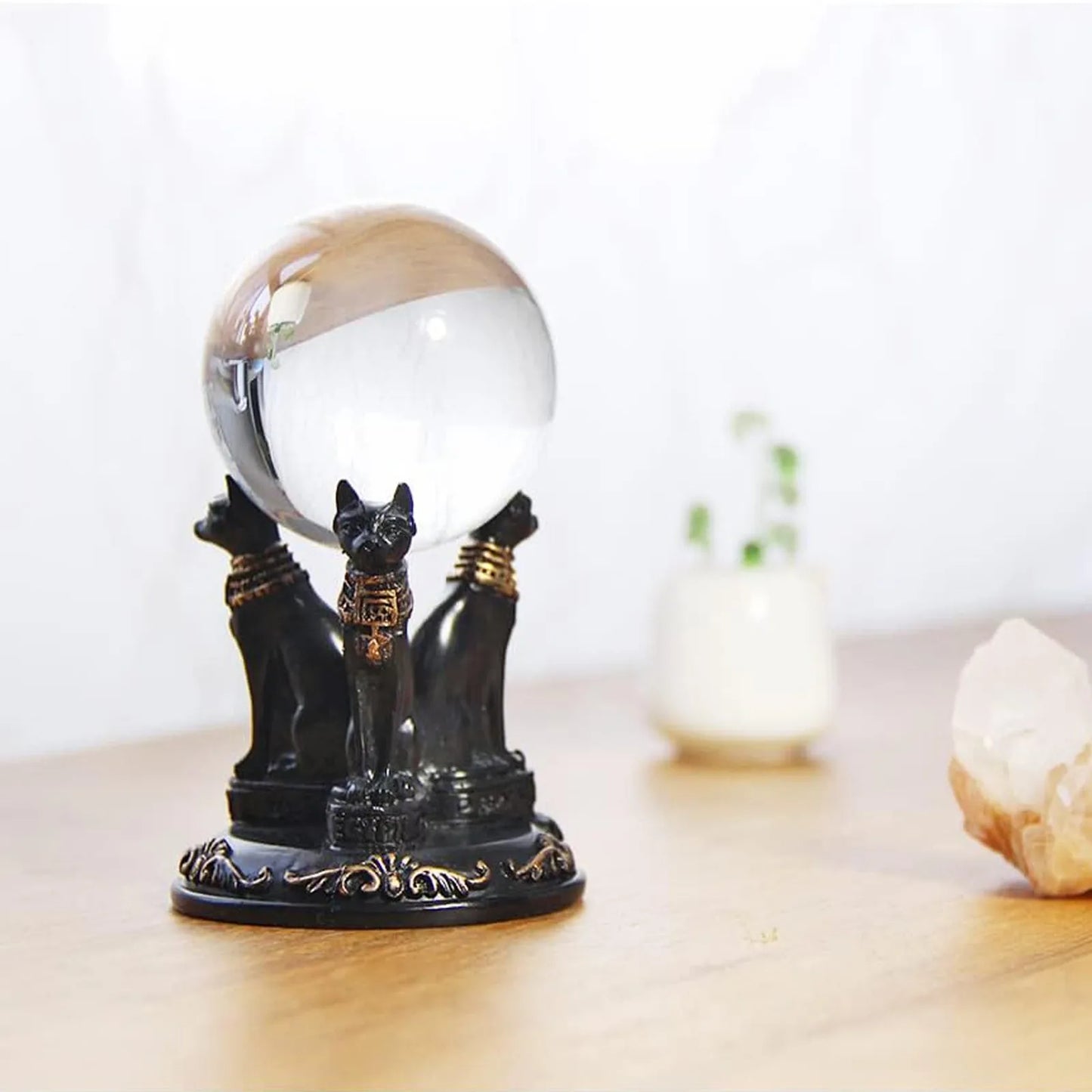 Lovely Three Black Egyptian Mau Cat Elf Guard Crafts Resin Ornament Myth Feng Shui Amulet Crystal Ball Display Stand Home Decor