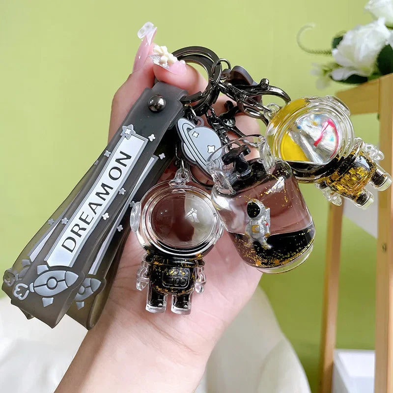 Creative oil floating astronaut key chain astronaut Quicksand Bottle Key chain bag hanging gift