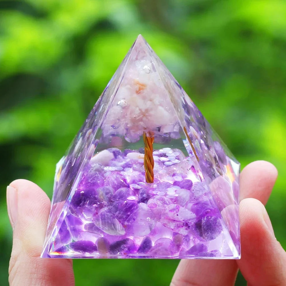 5cm Natural Crystal Decor Stone Orgen Pyramid Decoration Pyramids Art Carfts Christmas Gifts Ornaments Orgone Chakra Meditation