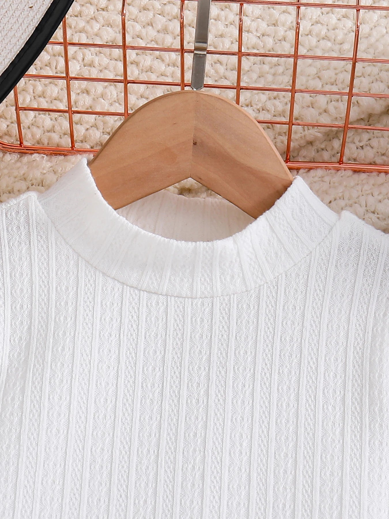 Spring and autumn fashion girls outdoor casual wear white knitted round neck splicing wool long sleeve top  light blue tight set